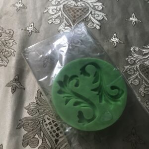Petals mould